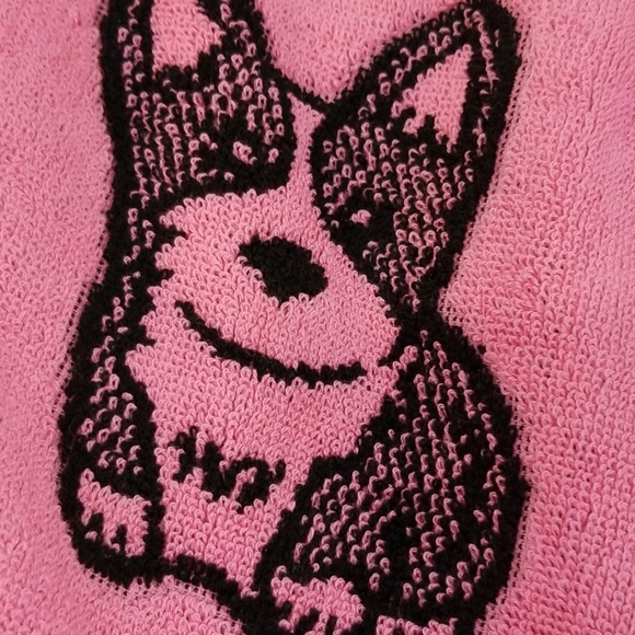1 hr sale Betsey Johnson dog love bath towel - Picture 4 of 4